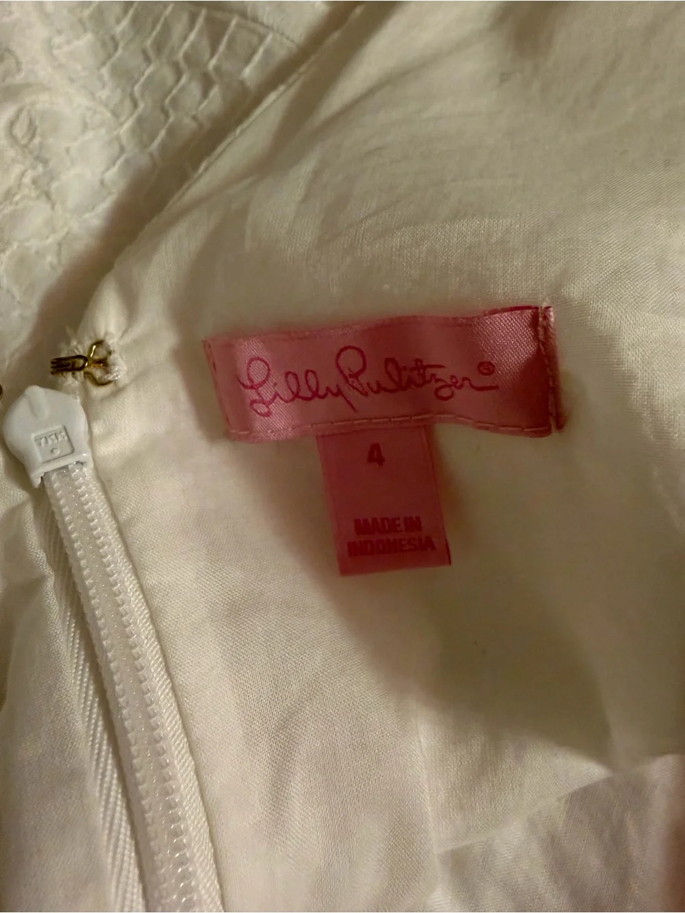 Lilly Pulitzer Madden Scallop Hem V-Neck Eyelet Dress - Picture 7 of 7